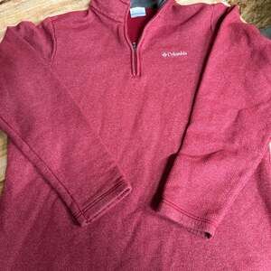 Columbia Men's Great Hart Mountain III Half Zip Pullover Dark Red medium